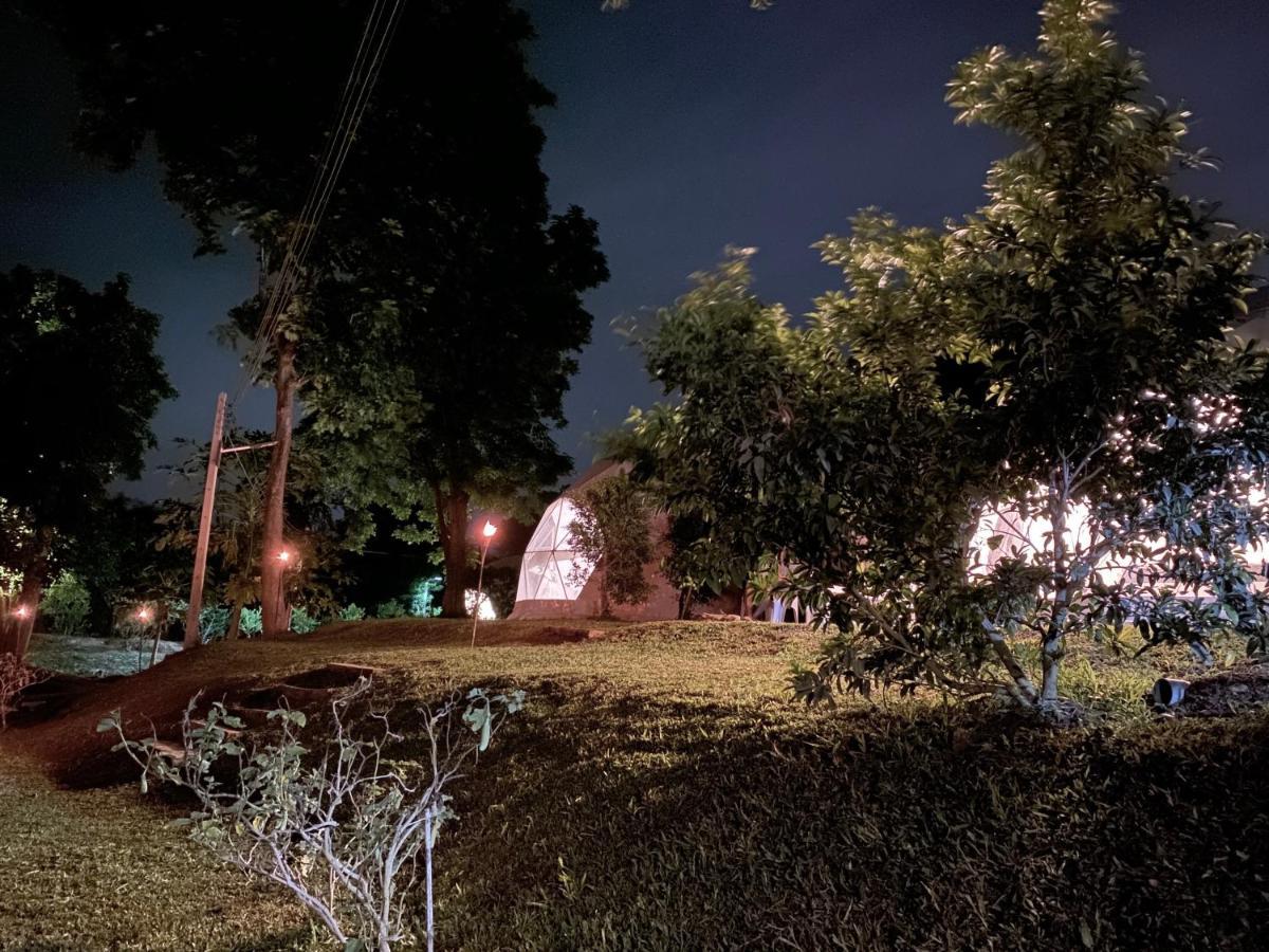 Villa Panipa Organic Farm And Glamping Pak Chong Exterior foto